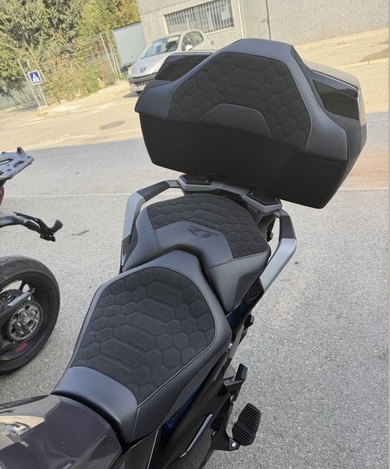BMW RT